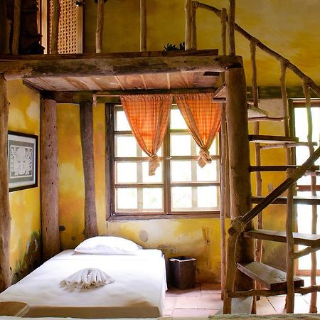 Takalik Maya Lodge El Asintal Exteriör bild