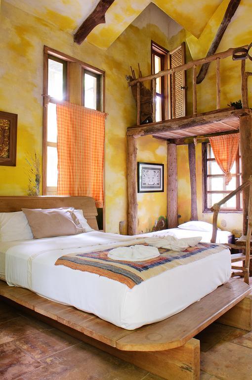 Takalik Maya Lodge El Asintal Exteriör bild