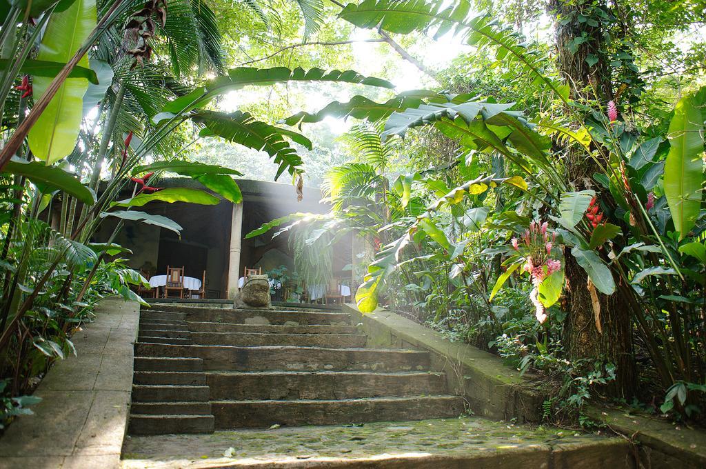 Takalik Maya Lodge El Asintal Exteriör bild